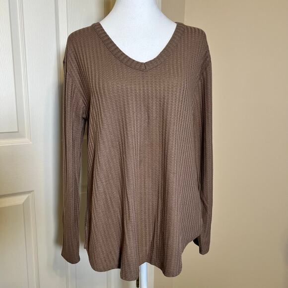 Chaser Tops - Chaser Thermal Long Sleeve Shirt Light Brown Waffle Knit Texture Size Medium EUC